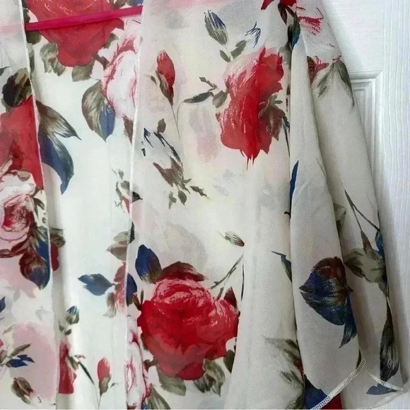 Kimono Sheer Floral  White / Red / Blue Size - Picture 6 of 16